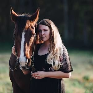 Meet your Posher, Jackie